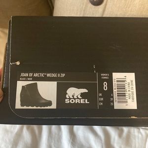 Sorel Joan of Arctic Wedge ll zip boots Sz 8